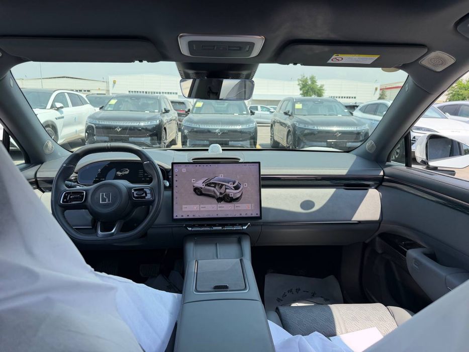 Zeekr 7X 4WD 2024 йил