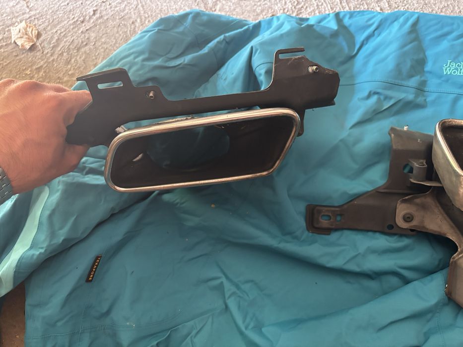 Накрайници от AMG пакет за Mercedes CLS W218