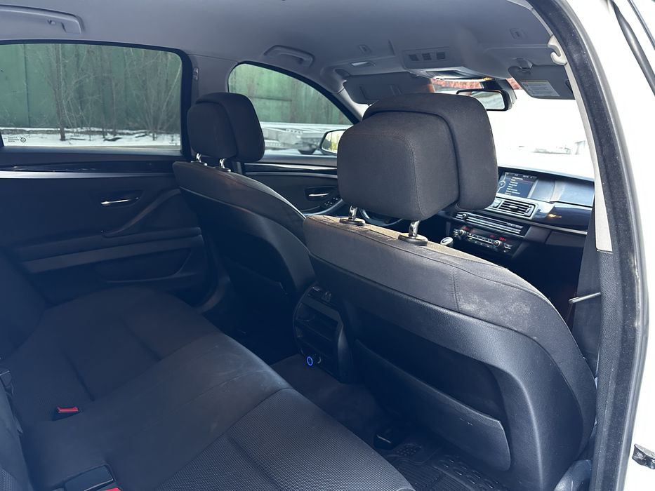 Vand/Schimb Bmw Seria 5 F10  //520D\\ Bi-Xenon~Navi~Senzori