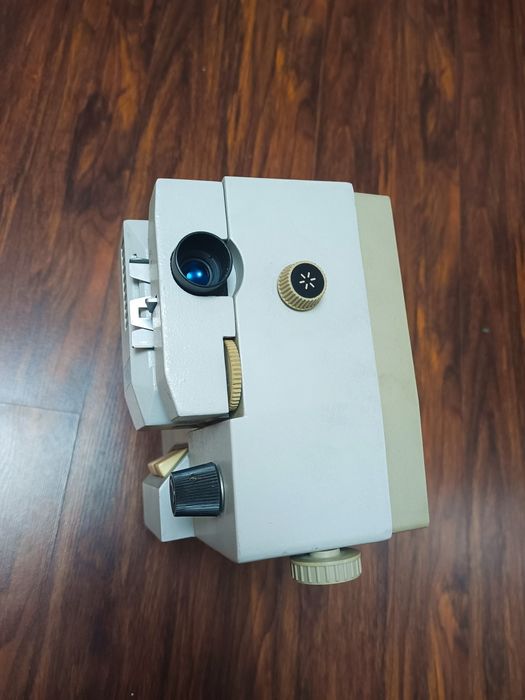 Продается Кинопроектор "Русь"