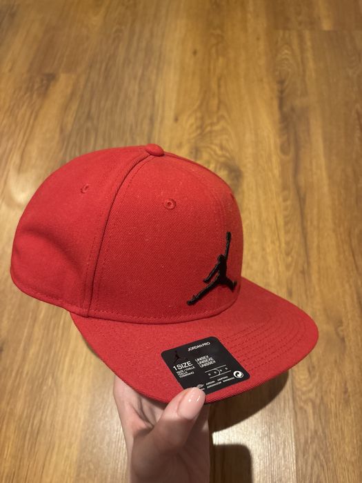 Оригинална шапка Jordan, нова