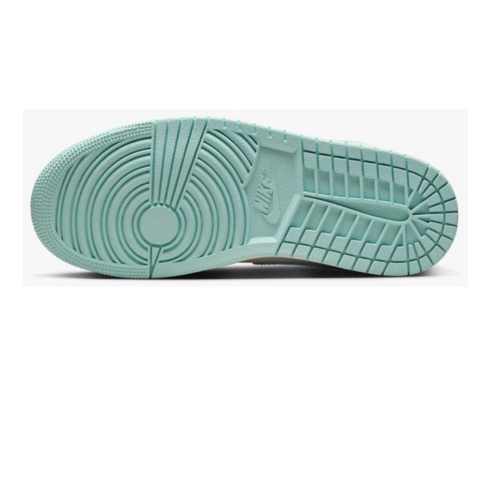 кроссовки Nike Air Jordan 1