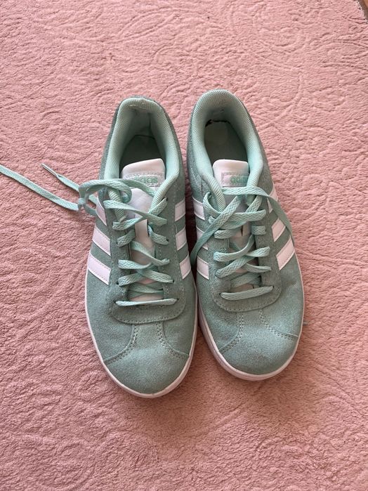 Маратонки дамски Adidas