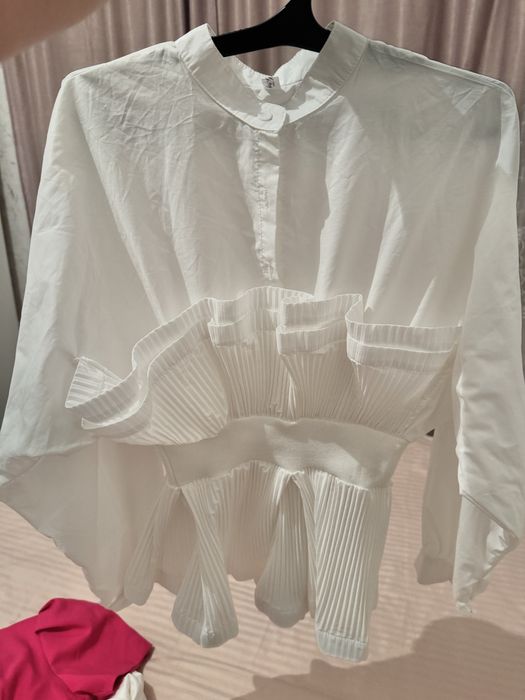 Белый рубашка новый
