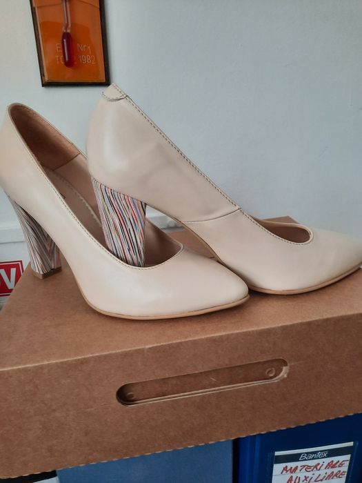 Pantofi de dama piele