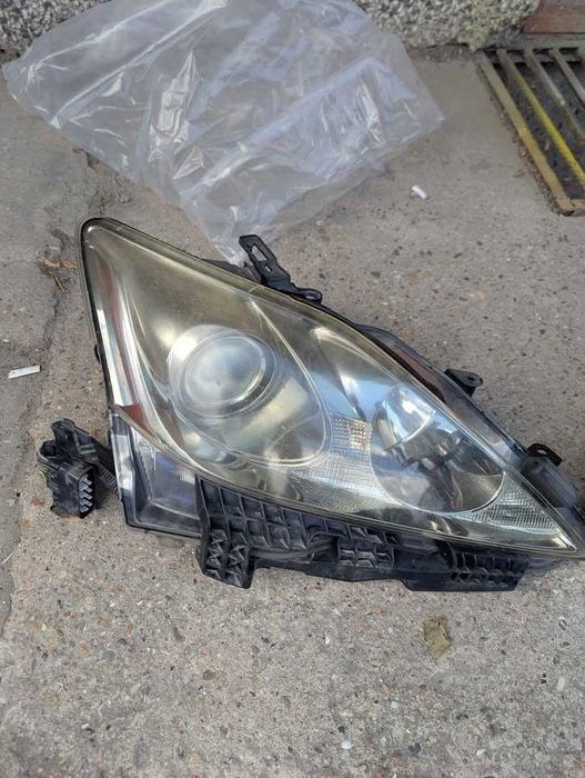 Фарове Lexus IS250