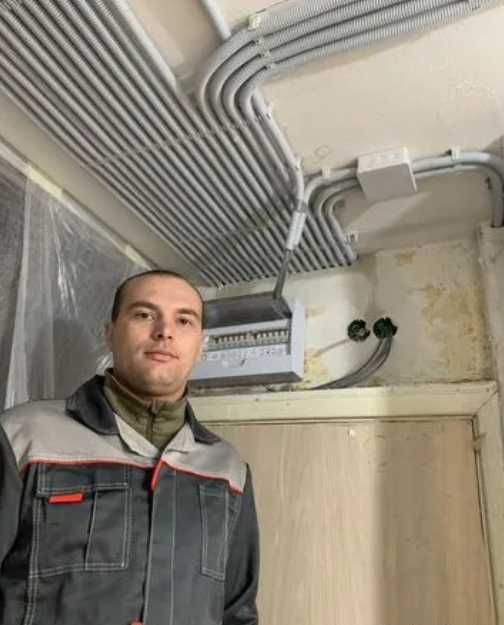 Электрик на дом: установка розеток и выключателей