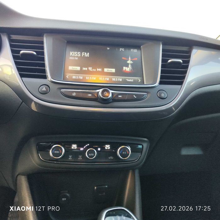 Închiriez Opel Crossland X 2018