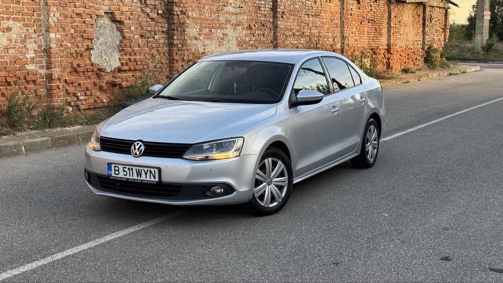 Inchirieri auto VintyCars RENT