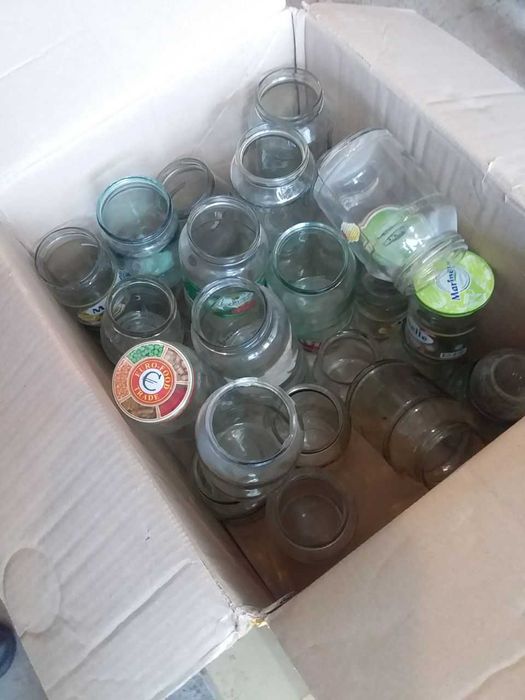 Продаю банки разные все оптом