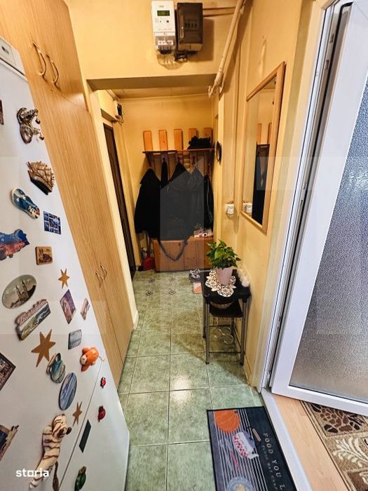 Apartament 3 camere, zona Vlaicu, Bloc renovat