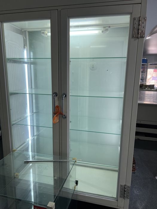 кондитерский холодильник