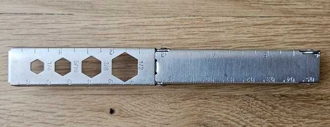 Многофункционален инструмент джобен отвертка нож ножица ключ отварачка