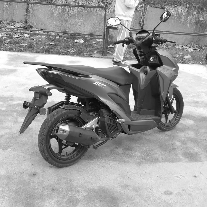 Gst s2 yangi sotiladi