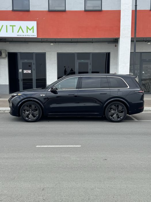 Lixiang L9 restayling/4900km probeg