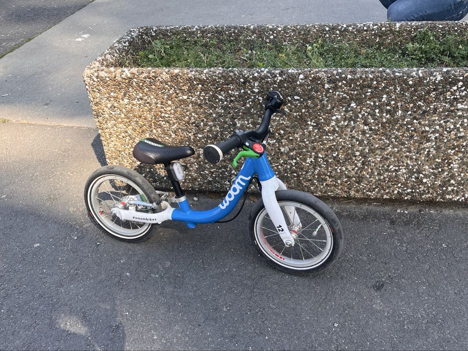 Bicicleta Woom 1 albastru