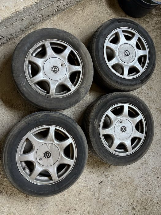 Диски на машину.