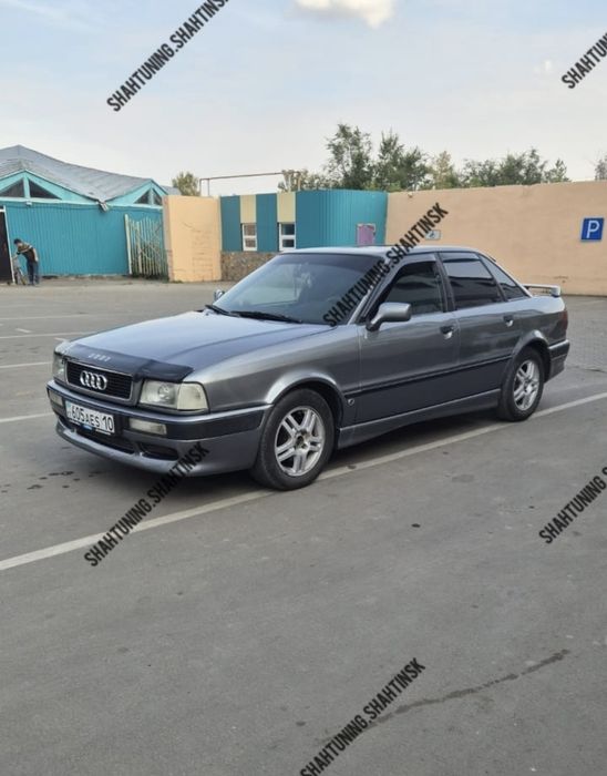 Audi 80 b4 накладки +пороги