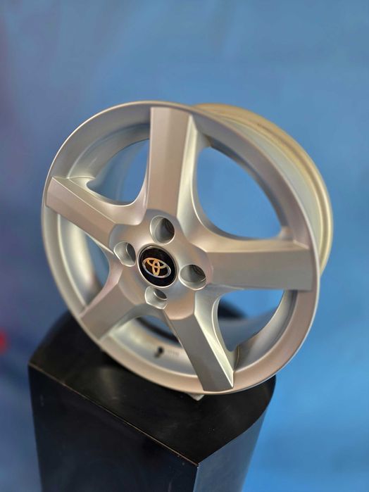 Jante Aliaj 4x100 15'' Toyota Yaris Aygo 15'' 6.5J ET 35 NOI
