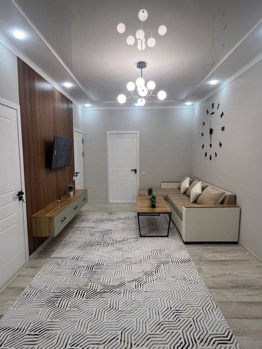 2 ком авторский ремонт продается