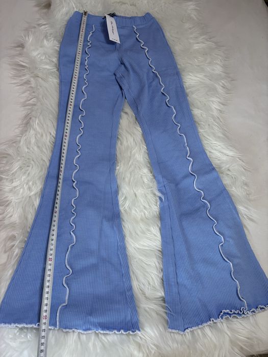 Colanti evazati noi cu eticheta