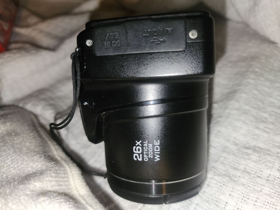 Nicon coolpix L330