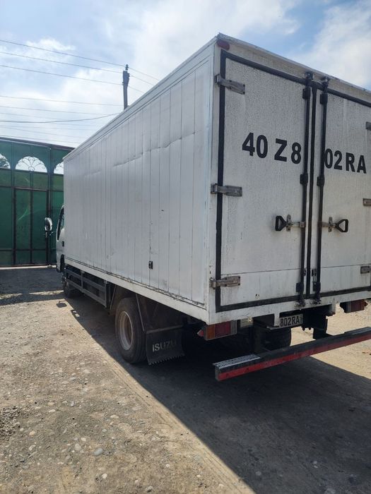 Isuzu butka sotiladi