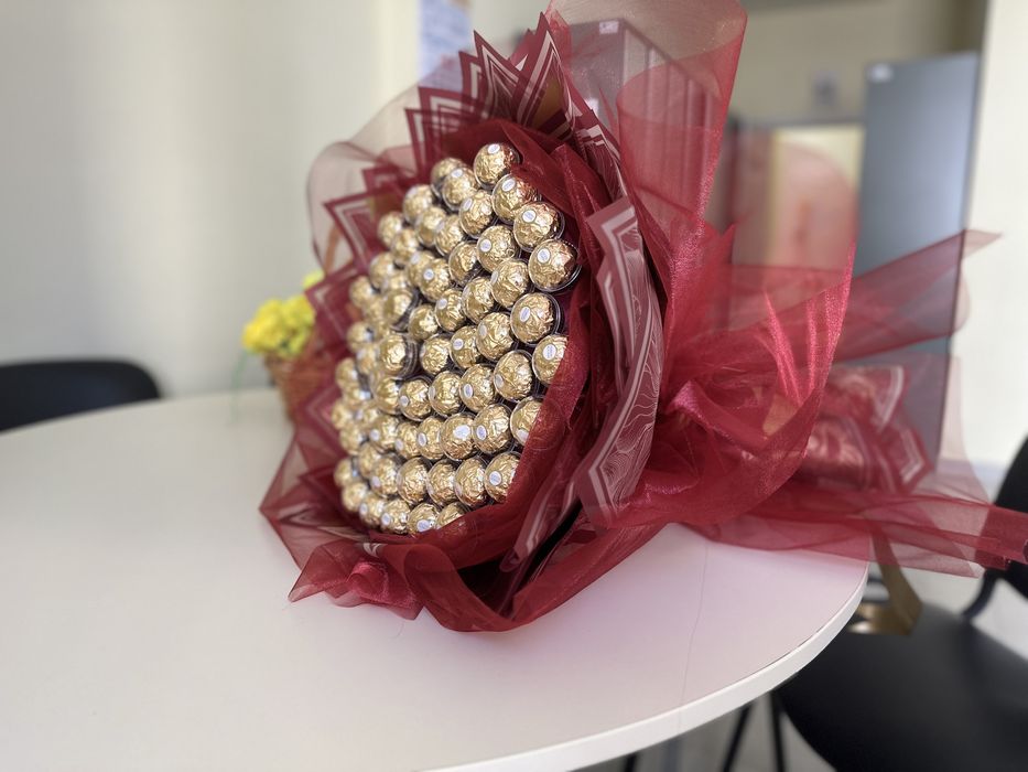 Изработка на букети и подаръчета