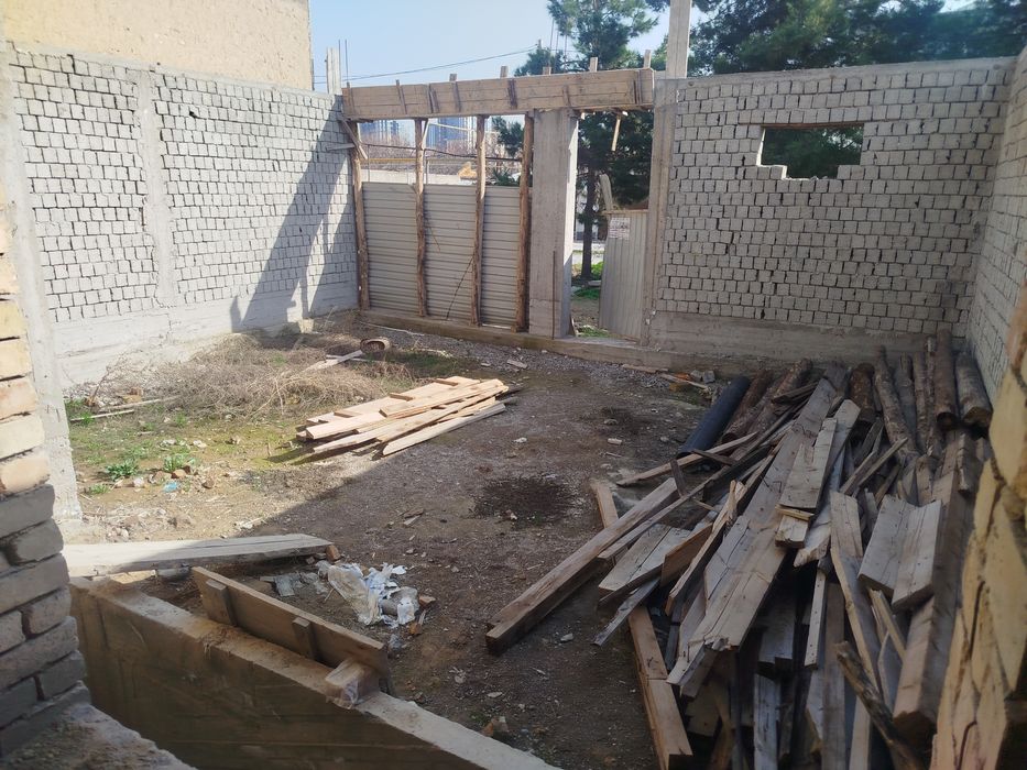 Продам участок и дом коробка Ташкент сиргили янги хаеот хушнит 2.8 сот