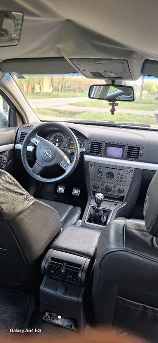 Opel Vectra 1.9 dizel fără nici un defect mai multe detalii în privat