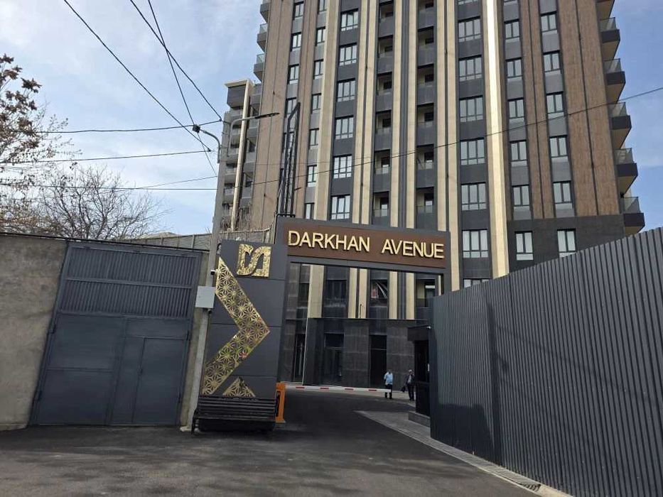 Дархан, метро Хамида Алимджана дом В САМОМ ЦЕНТРЕ !!