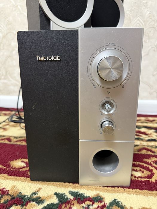 Продам колонки Микролаб