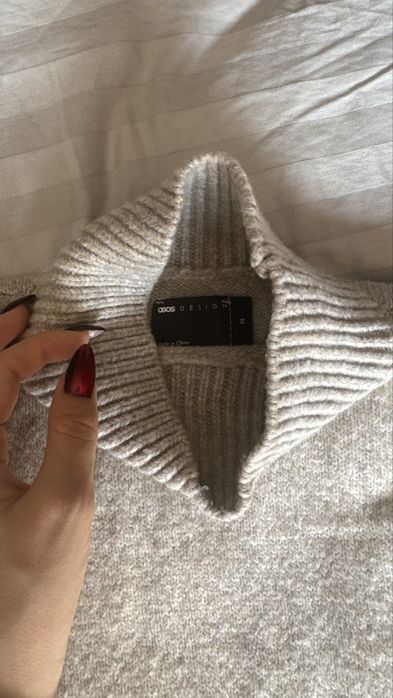 Дамски пуловери Асос