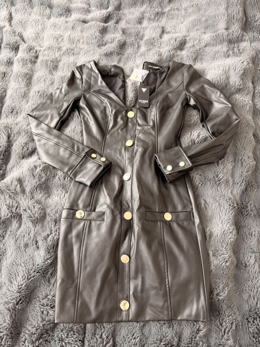 Нова черна еко кожена рокля GUESS размер S оригинална