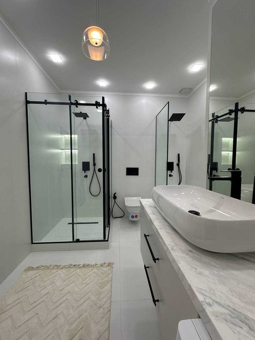 НОВАЯ 3х ком кв-ра ПО ГОРЯЧЕЙ ЦЕНЕ! Возле Метро Новза Хамза ID02