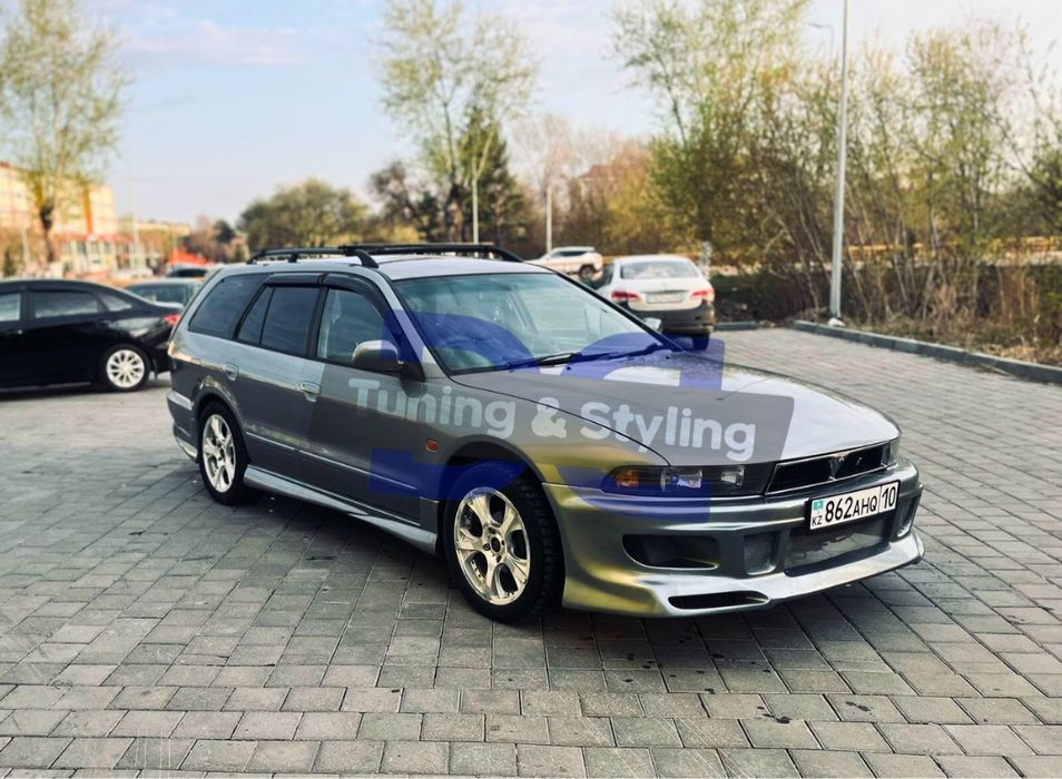 Решетка радиатора Бампер Пороги Спойлер Митсубиси Легнум Галант 8