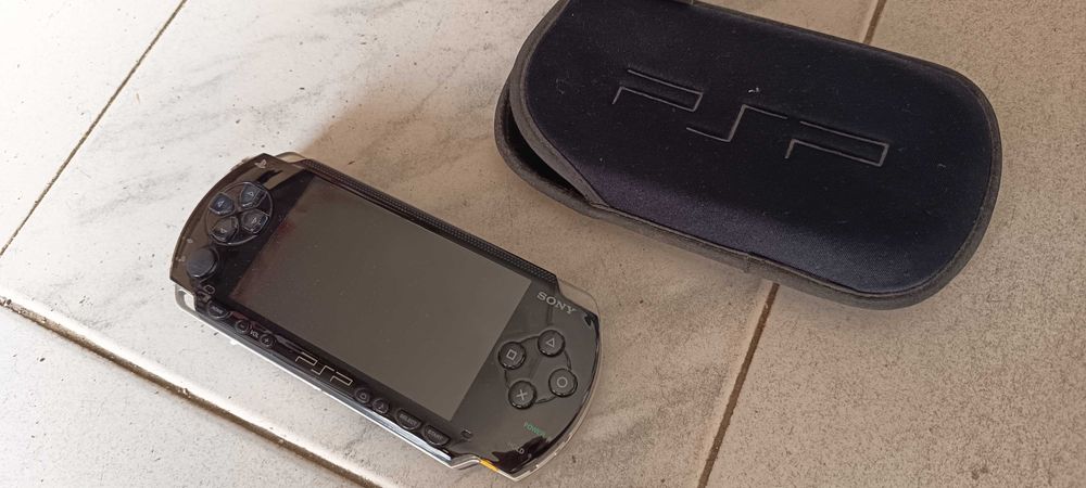 PSP 1003 игрална конзола
