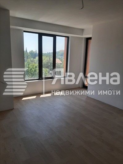 Апартамент до морето