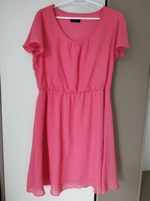 Rochii mărimi 40-44