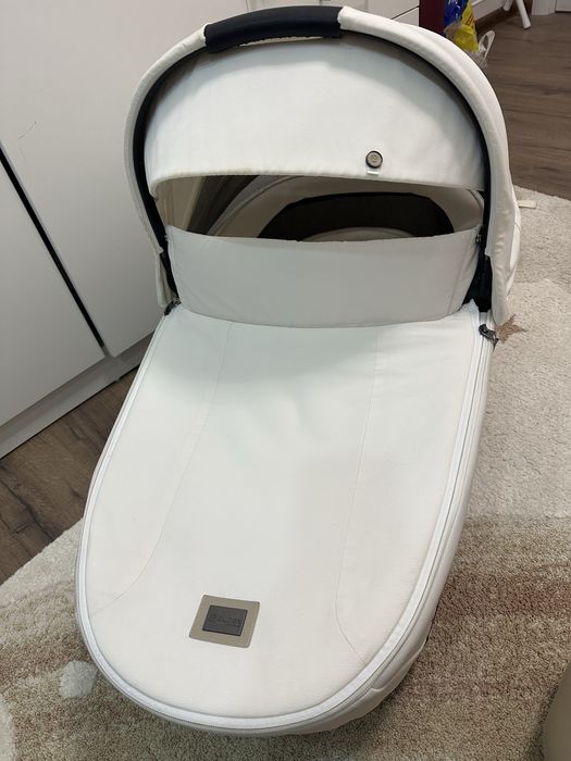 Количкa Cybex Priam 4