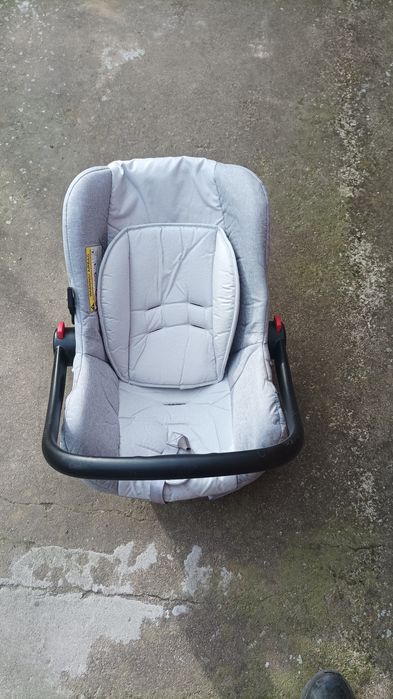 Бебешка Количка. .