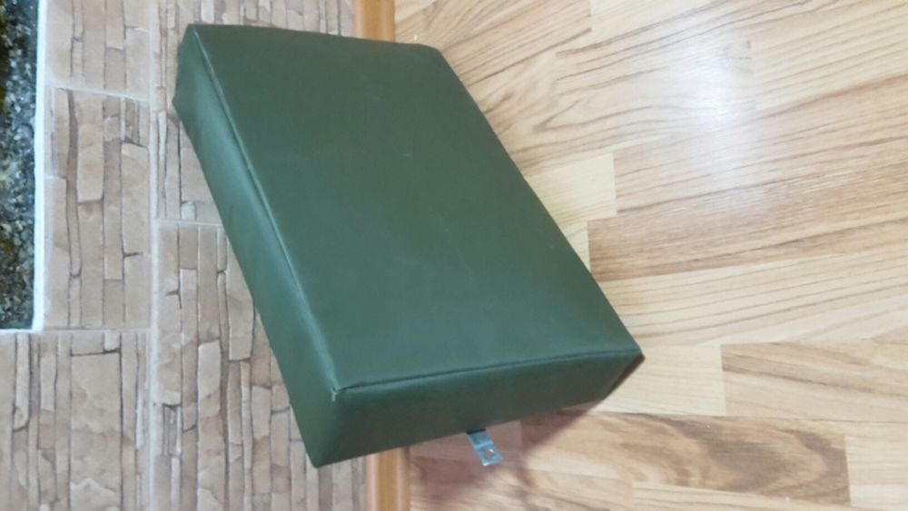 Pernă box de perete