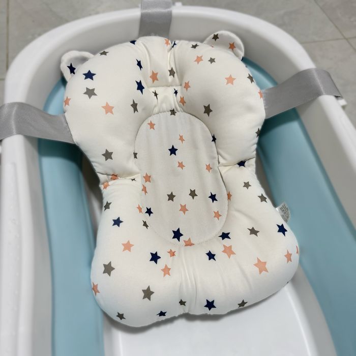 Детская ванночка с подушкой для купания