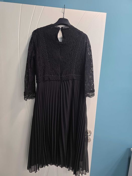 RESERVED - рокля солей