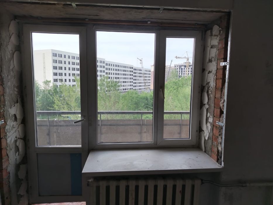 Продам Дверь, окно для ремонта