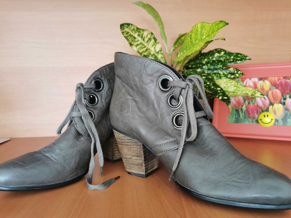 НОВИ Боти 38 номер, естествена кожа, BONAPARTE