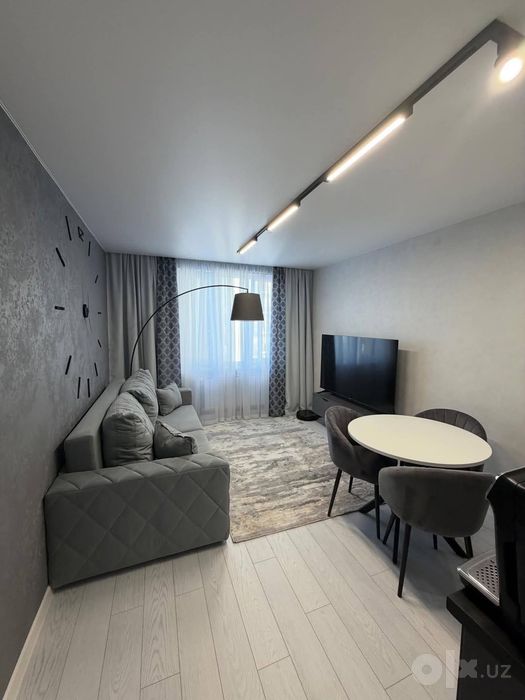 Срочно сдаю уютную 2 ком кв-ру 4/14 ЖК Беш Чинор ор-р IT Park P8
