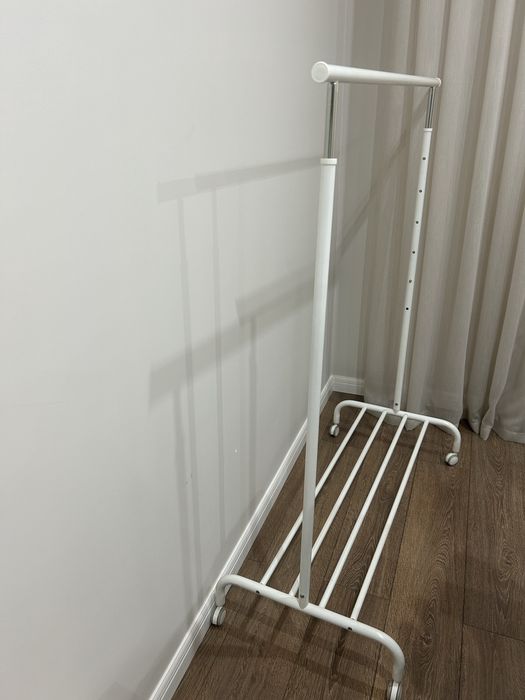 Вешалка напольная