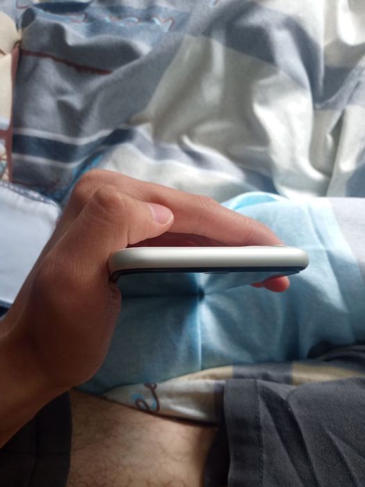 Iphone 11 64gb 80% ёмкост