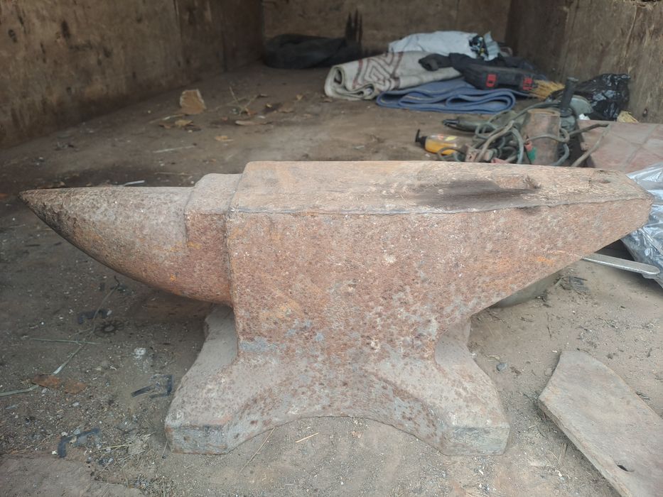 Накавальня.Төс .